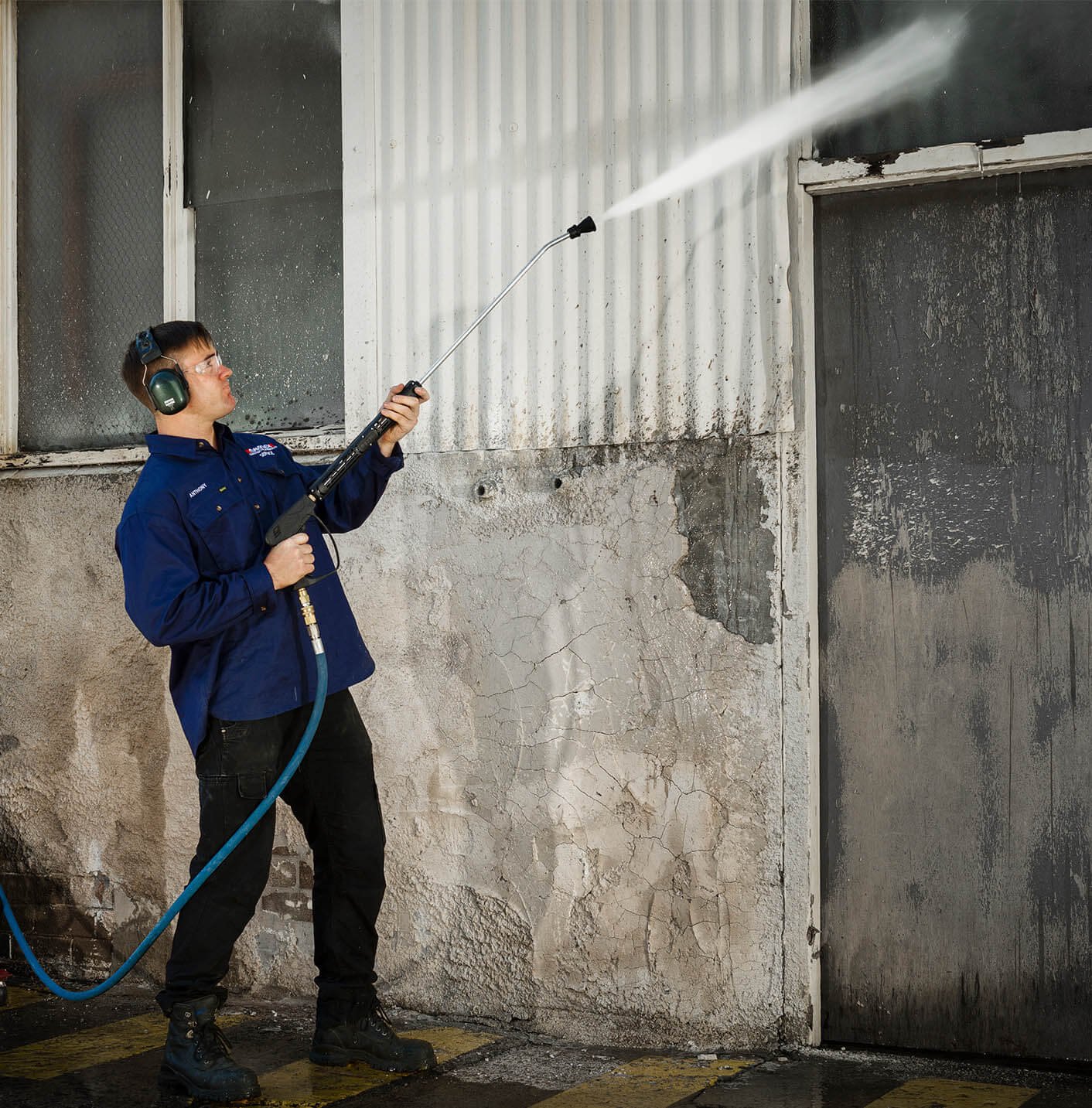 Dual Pressure Washer 2500psi - detail view