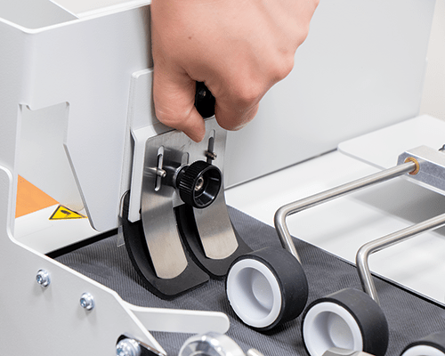 FD 432 adjustable envelope separator